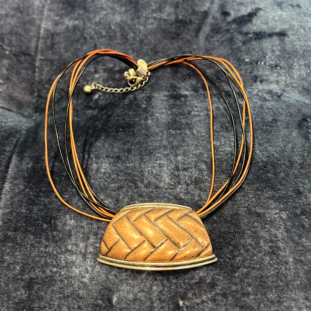 Chicos Necklace 19$